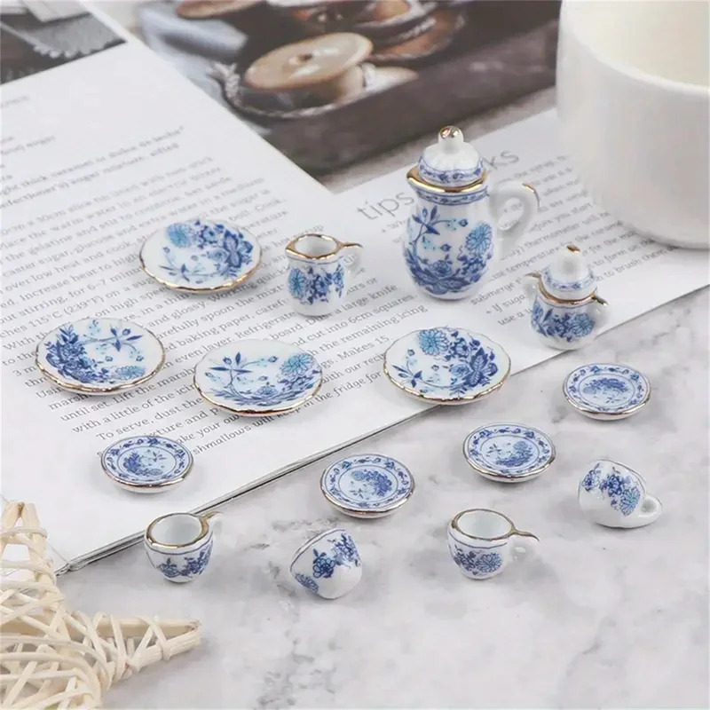 Vintage Collectible Items - Conjunto de chá de porcelana branca