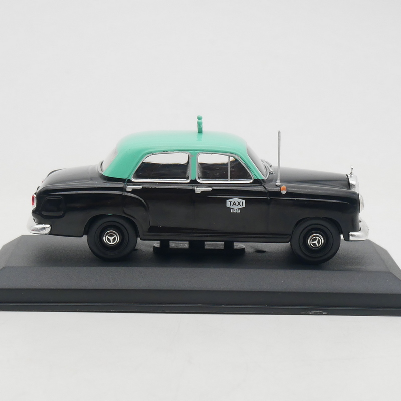 IXO 1:43 Escala Miniatura em L - Vintage Collectibles avaliação e preço