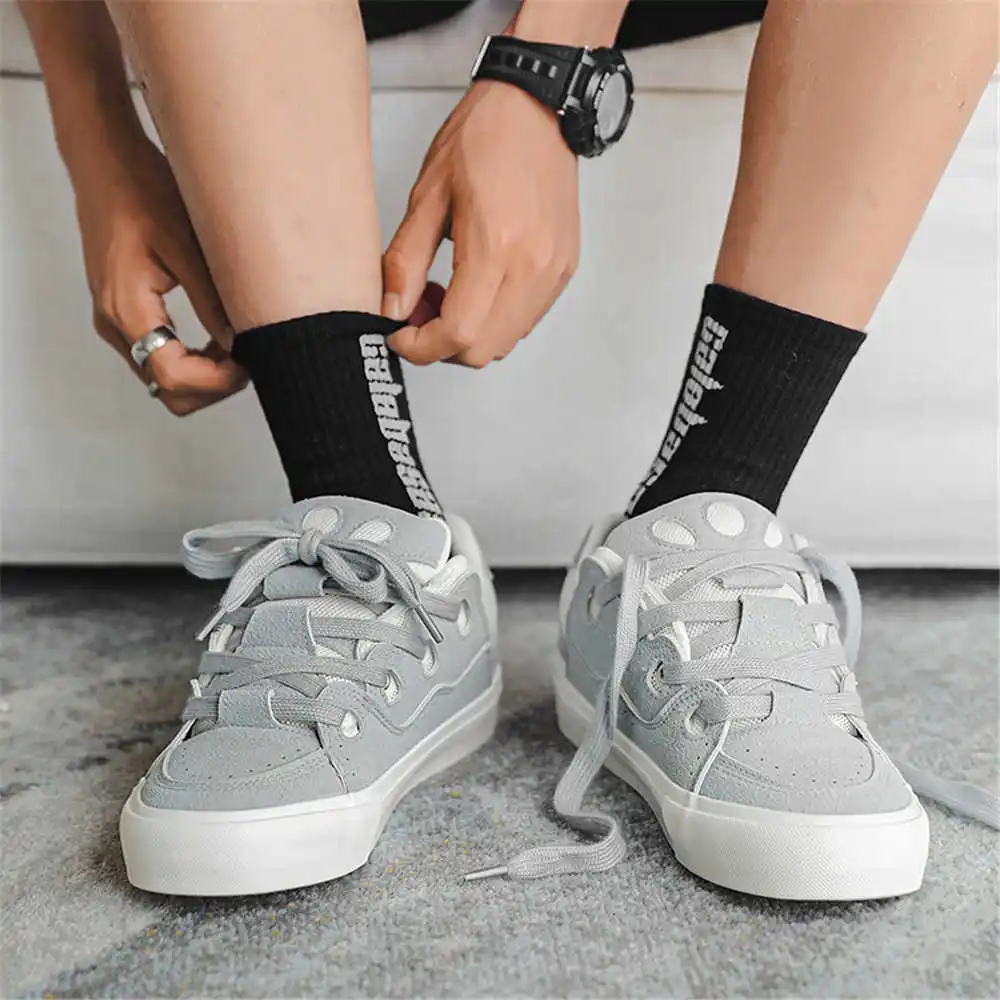 Com laço hiphop sapatos escola - Vintage Collectible Stores avaliação e preço