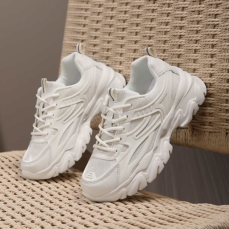 Tênis Feminino Esportivo Super - Vintage Collectible Shoes avaliação e preço